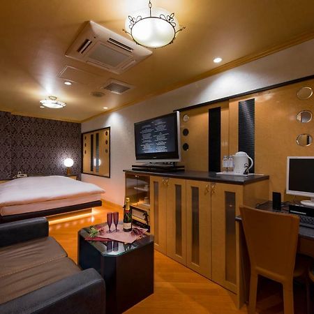Hotel Linden Oji (Adults Only) Tokio Zewnętrze zdjęcie