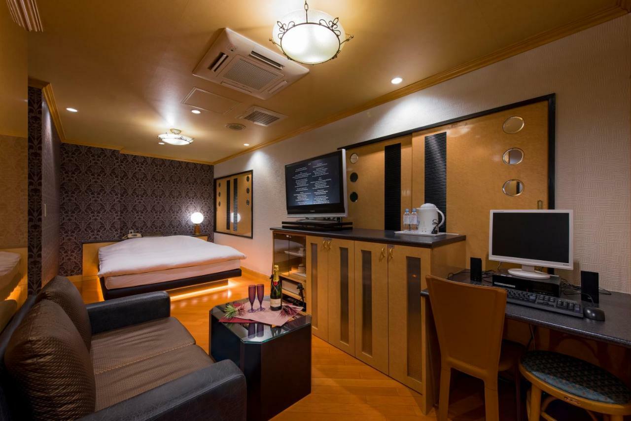 Hotel Linden Oji (Adults Only) Tokio Zewnętrze zdjęcie