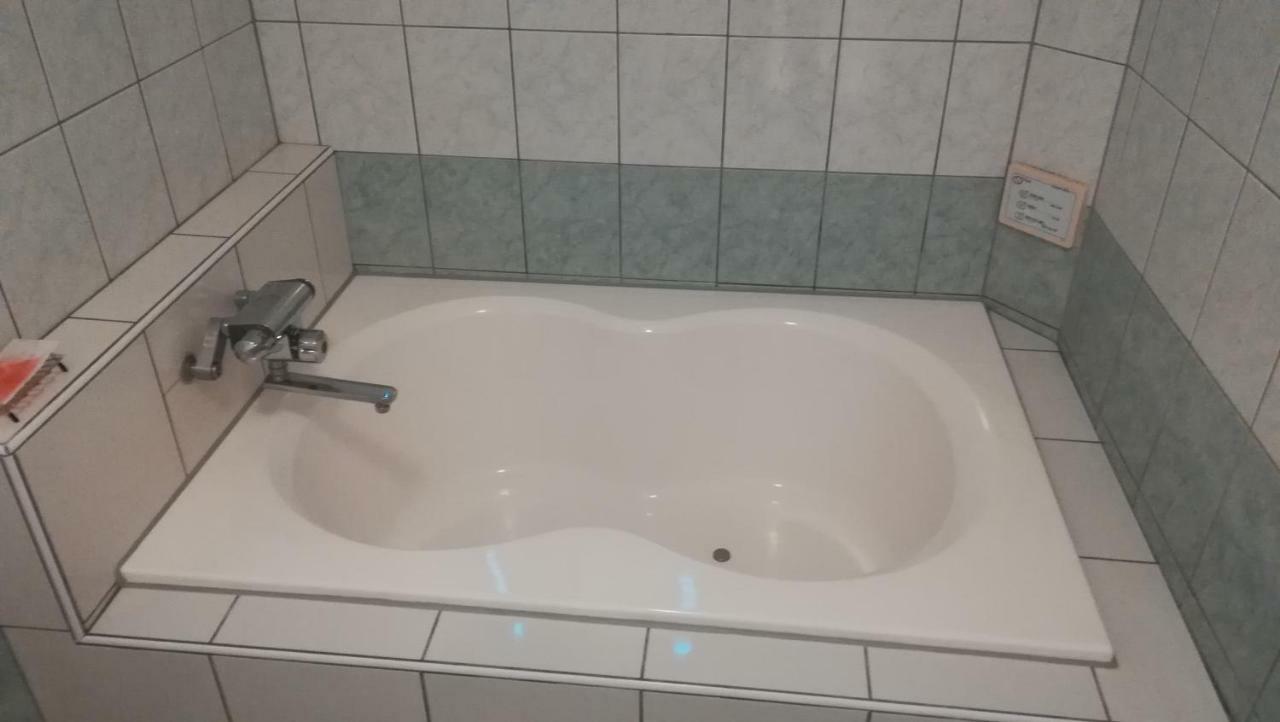 Hotel Linden Oji (Adults Only) Tokio Zewnętrze zdjęcie