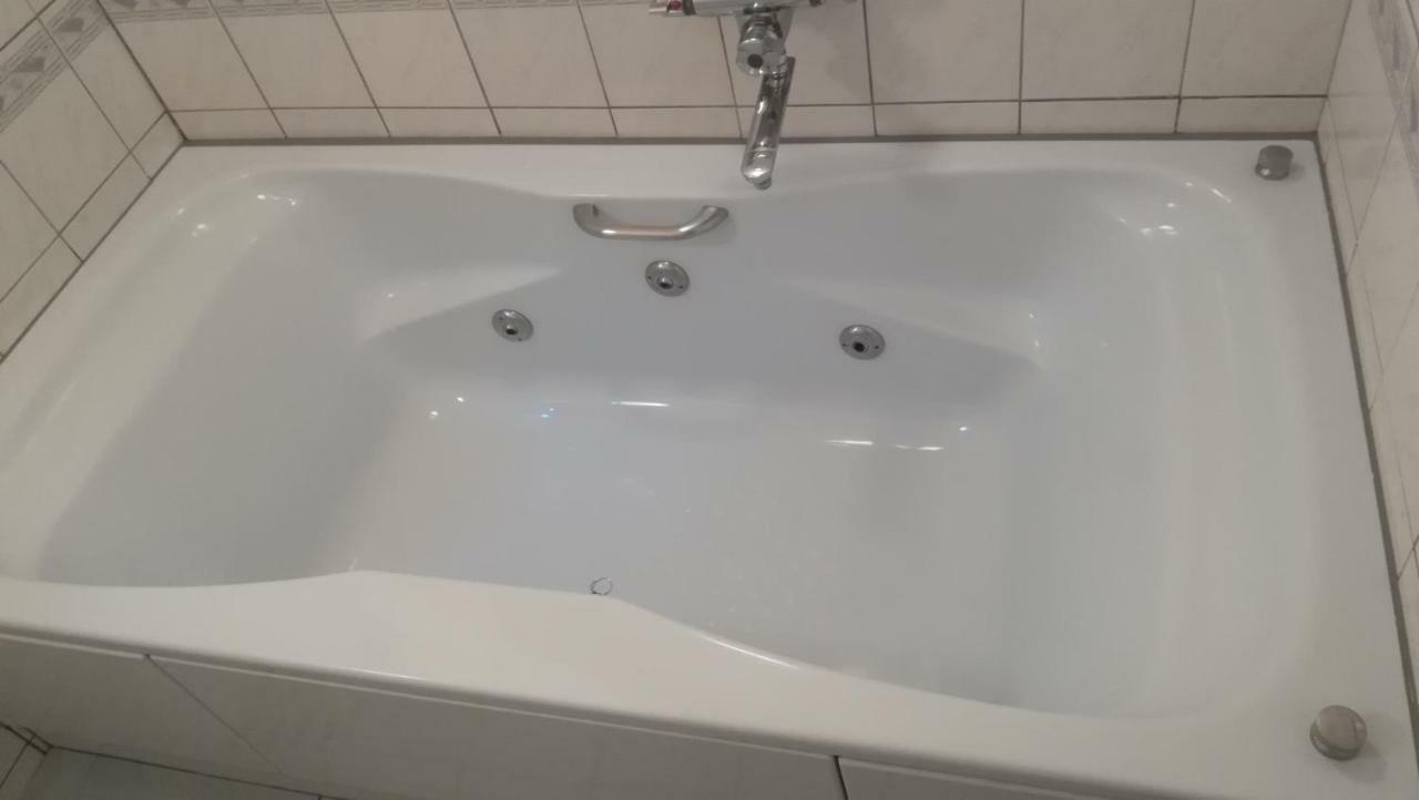 Hotel Linden Oji (Adults Only) Tokio Zewnętrze zdjęcie